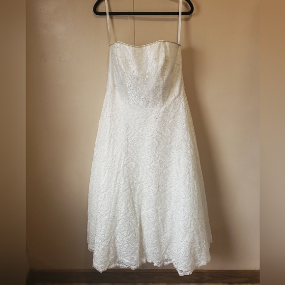 David's Bridal Wedding Dress, Size 16W - Picture 3 of 12